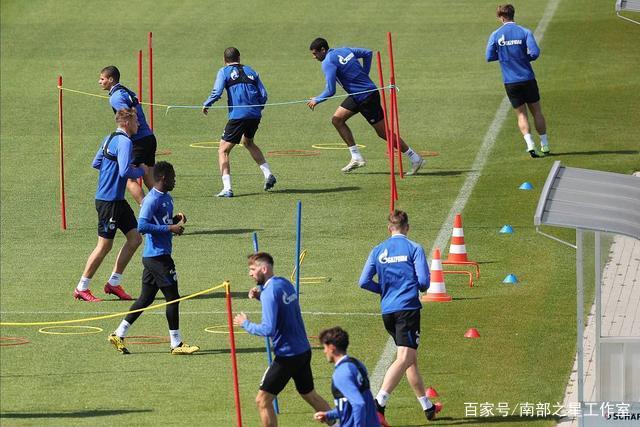 半场-向余望造险鲍盛鑫险“封堵”破门 U23国足0-0塔吉克斯坦U23